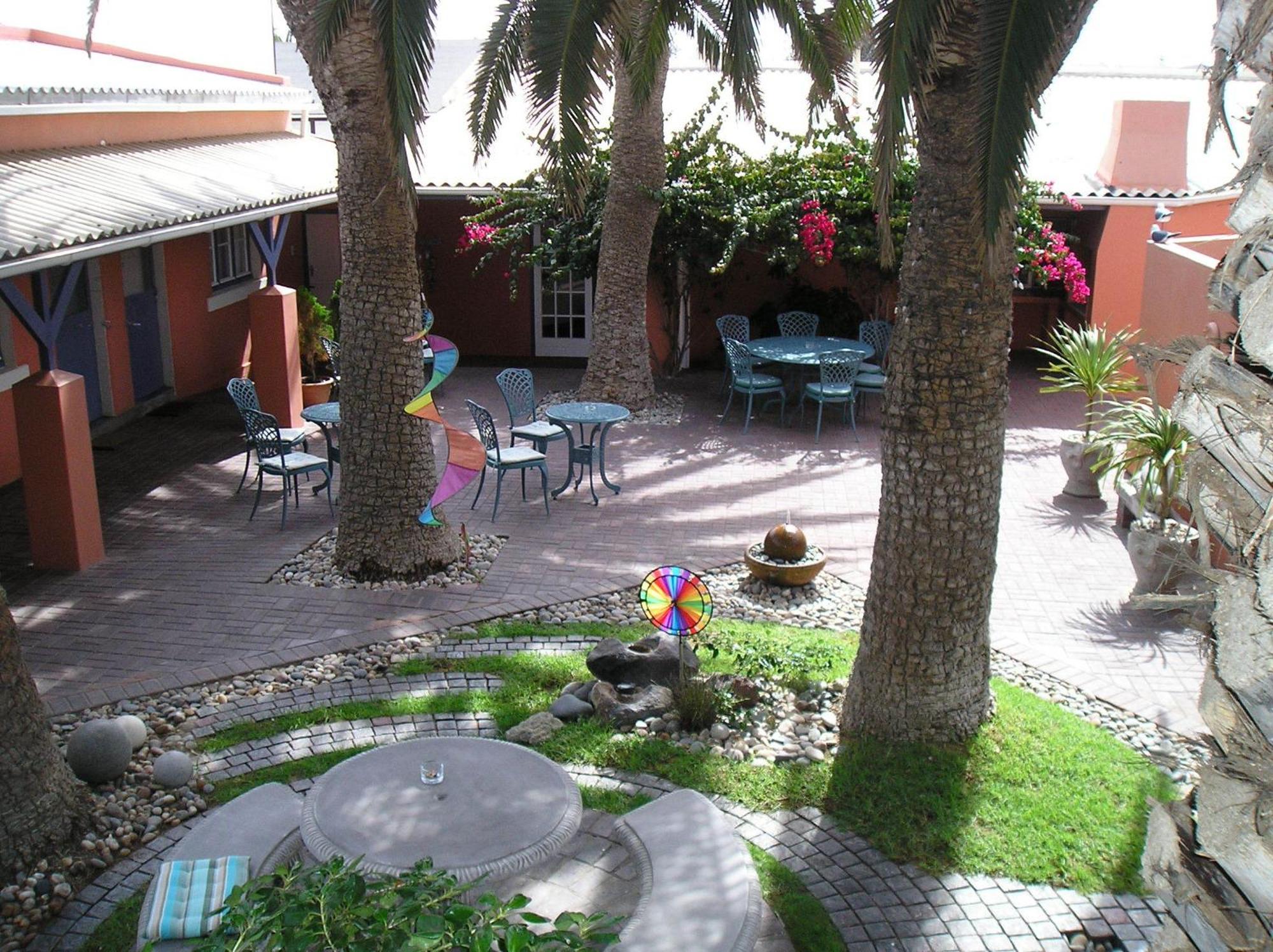 The Secret Garden Guesthouse Swakopmund Exterior photo